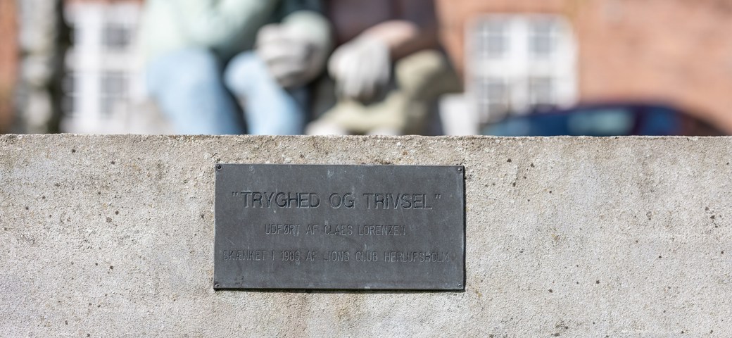 Skilt hvor der står - Trivsel og Tryghed